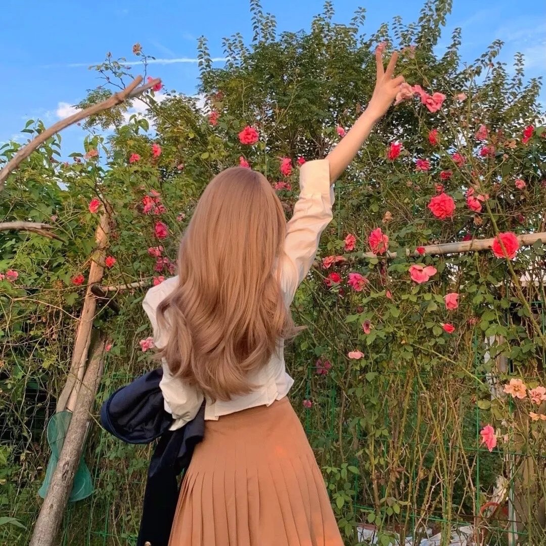公司里的小小前辈
